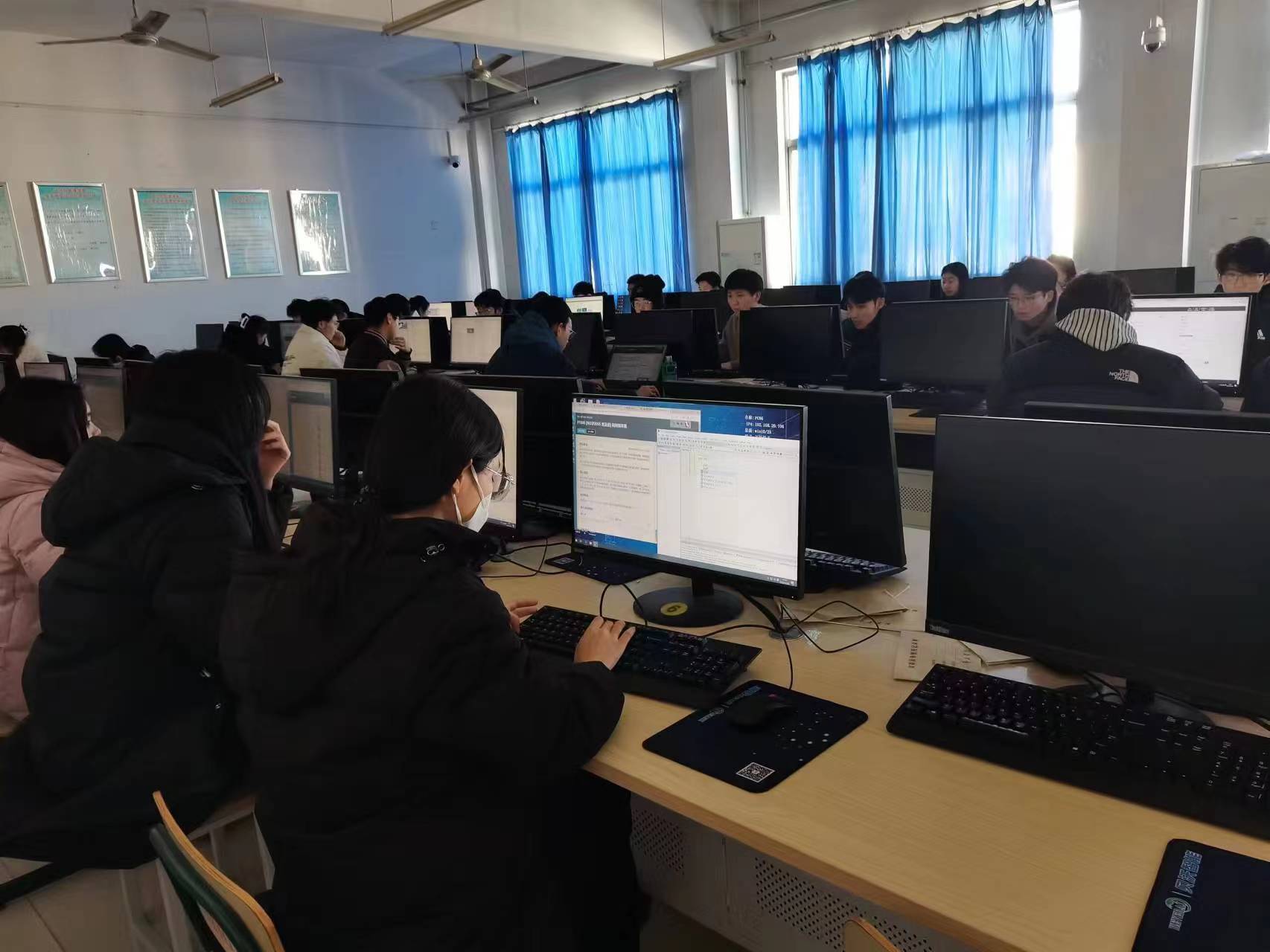 信息科学与工程学院举（人工智能学院）办计算机知识竞 …